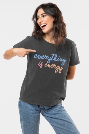 camiseta everythings energy. Dear tee. 2