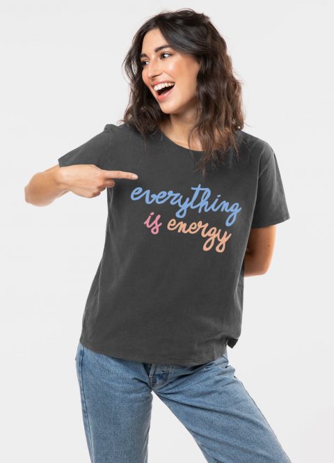 camiseta everythings energy. Dear tee. 2