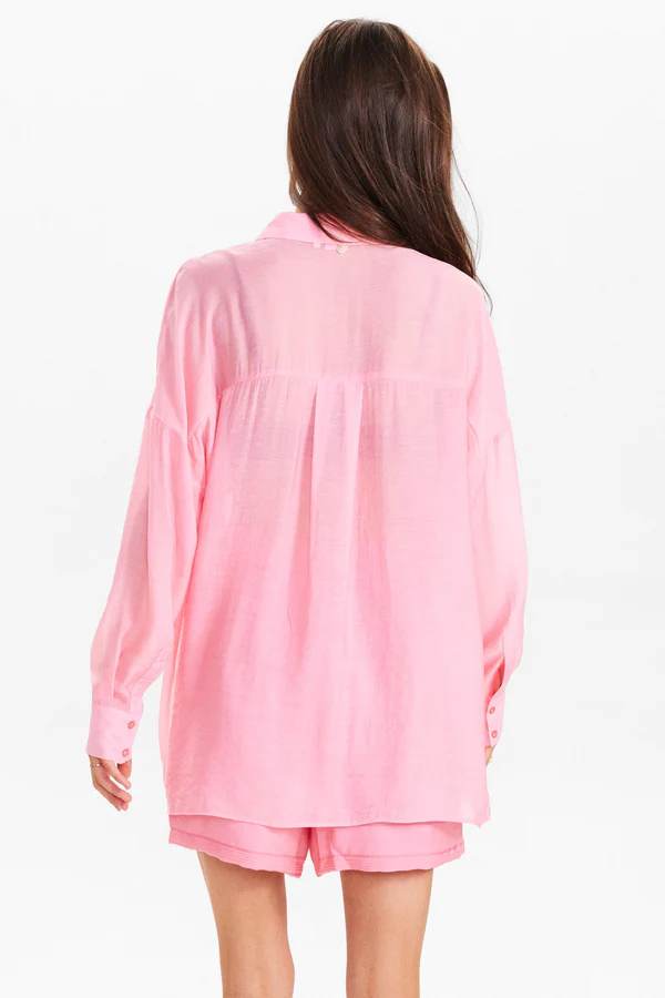 espalda camisa rosa Nuelinam Nümph